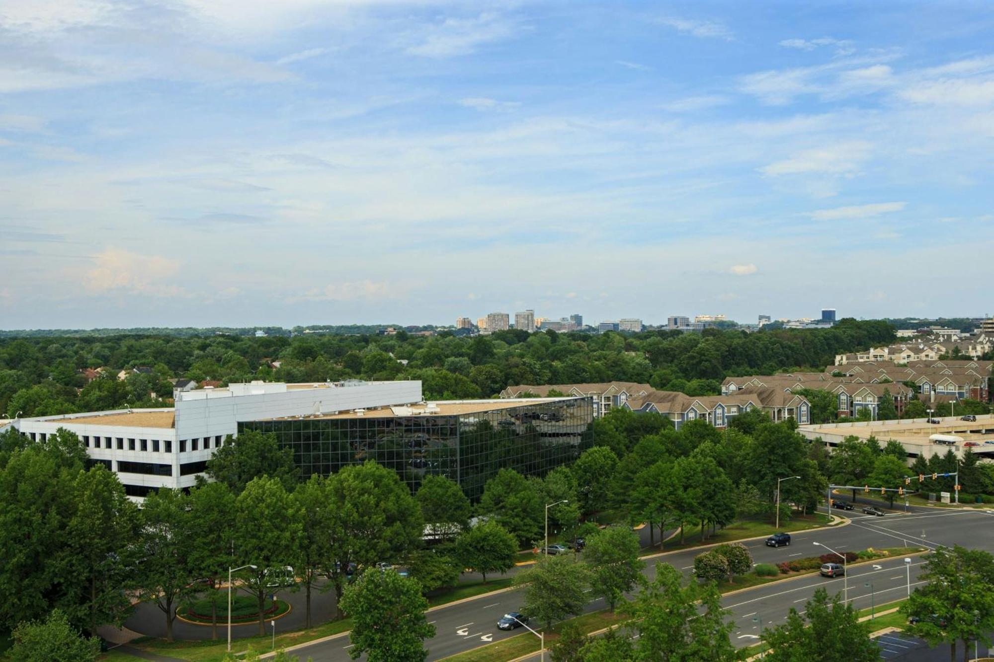 Washington Dulles Marriott Suites Herndon Exteriör bild