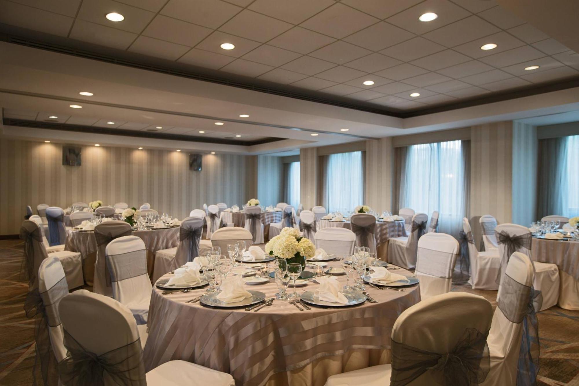 Washington Dulles Marriott Suites Herndon Exteriör bild