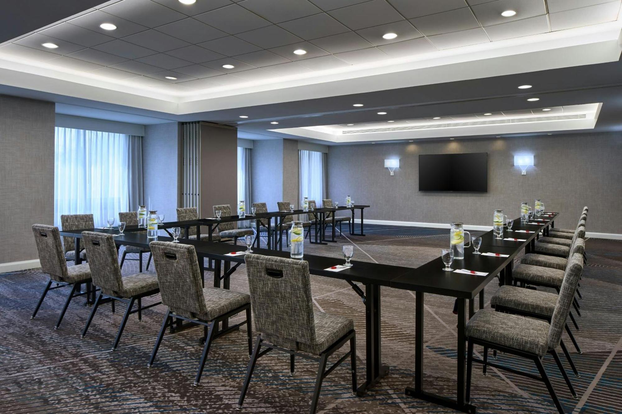 Washington Dulles Marriott Suites Herndon Exteriör bild