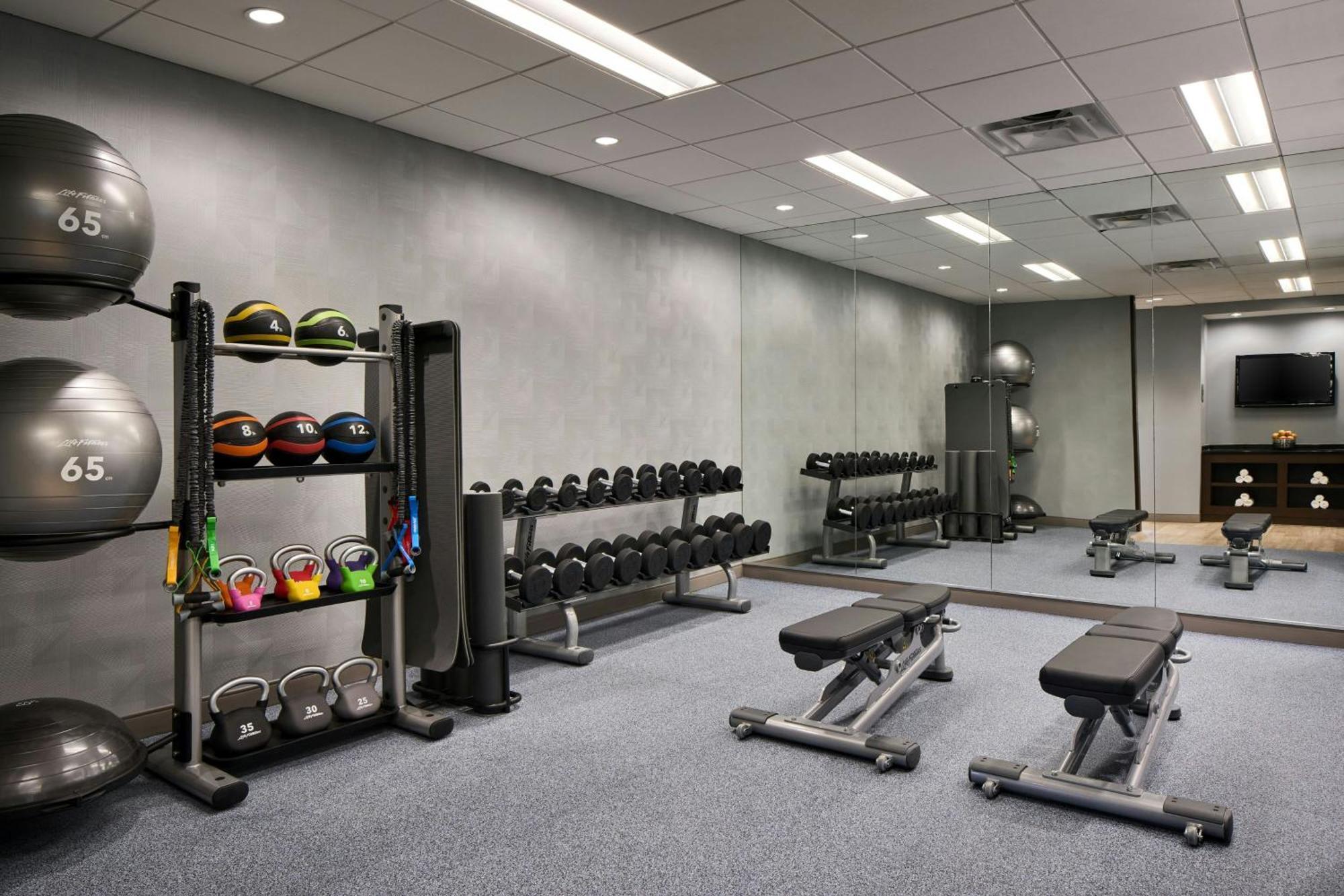 Washington Dulles Marriott Suites Herndon Exteriör bild