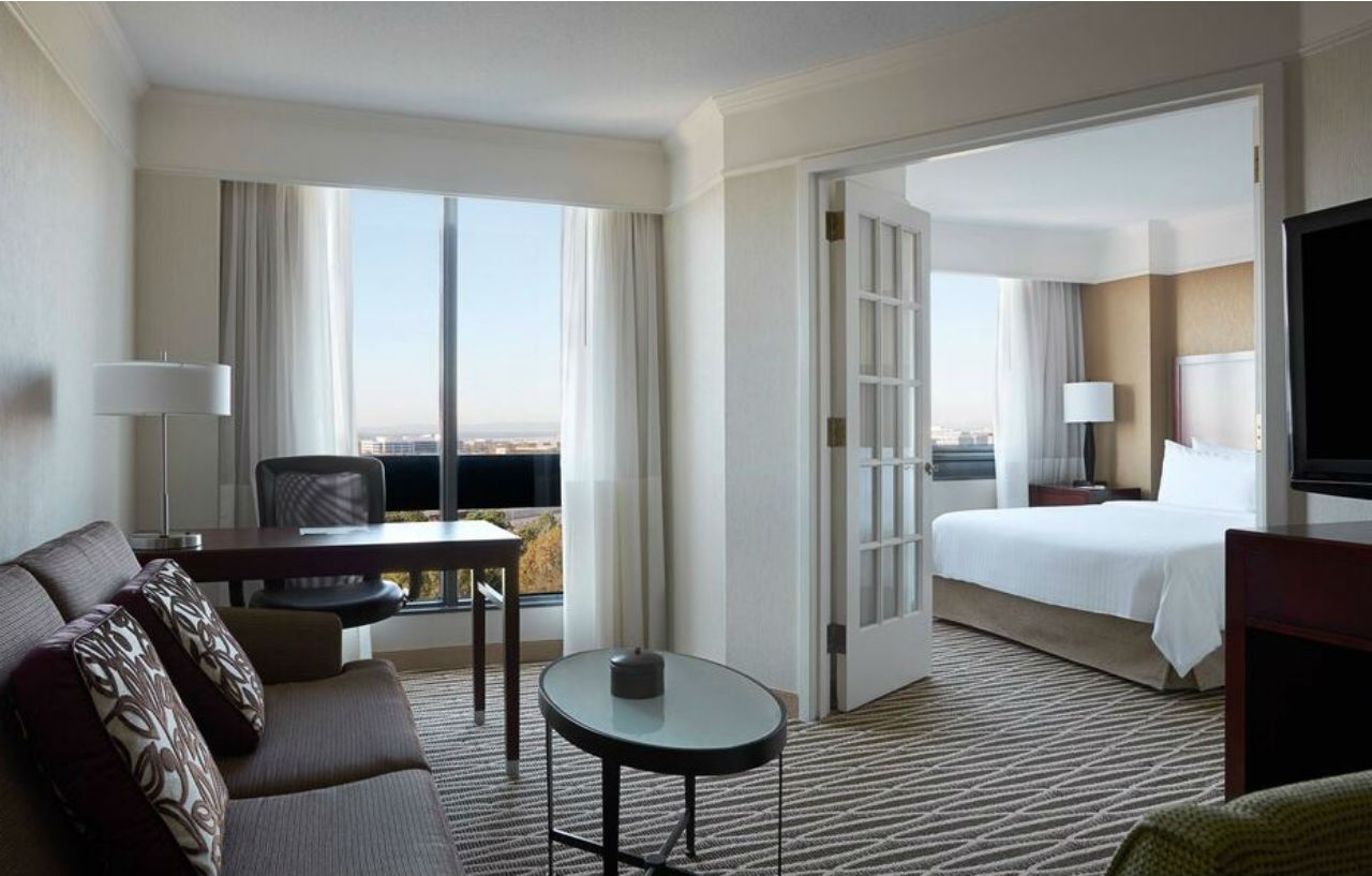 Washington Dulles Marriott Suites Herndon Exteriör bild